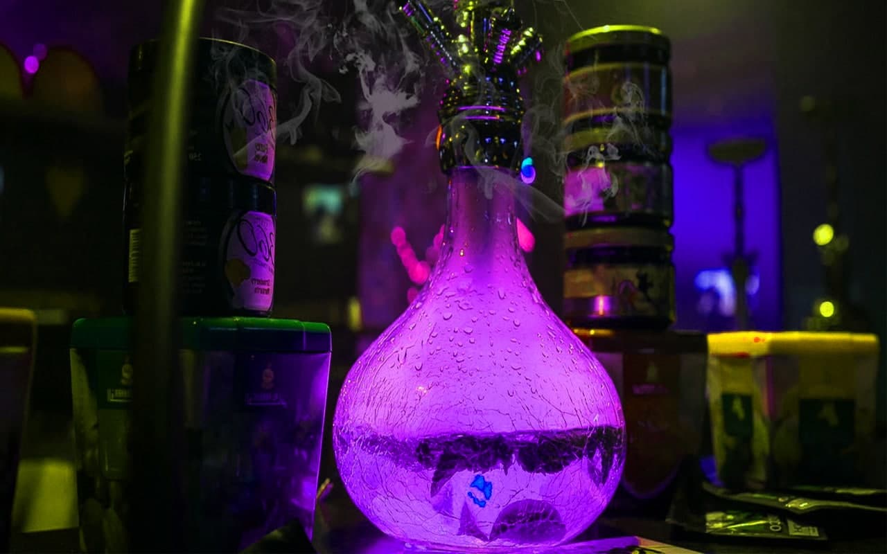 Можно ли курить кальян дважды, не меняя воду в колбе